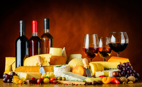 Bild-Nr: 11769152 Wein und Käsearten Erstellt von: xfotostudio