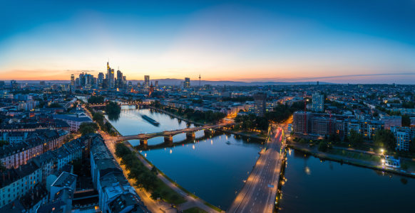 Bild-Nr: 11807360 Frankfurt am Main Erstellt von: euregiophoto