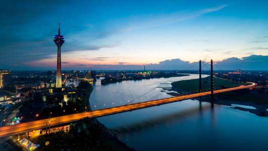 Bild-Nr: 11807982 Düsseldorf Erstellt von: euregiophoto