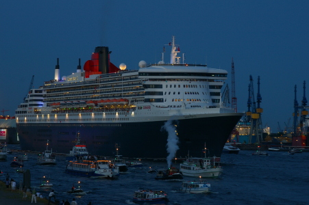 Bild-Nr: 11867171 Queen Mary 2 Hafengeburtstag Hamburg Erstellt von: KundenNr-328775