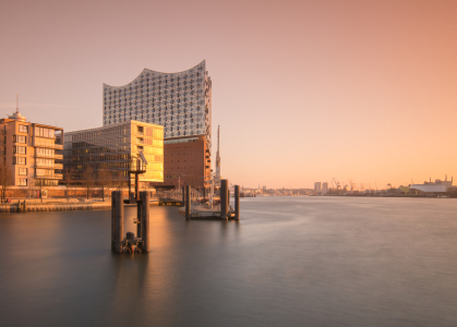 Bild-Nr: 11873717 HafenCity-Hamburg Erstellt von: Jacques
