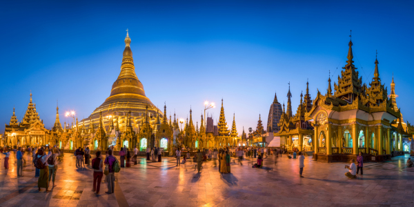 Bild-Nr: 11882108 Shwedagon Pagode Panorama Erstellt von: eyetronic