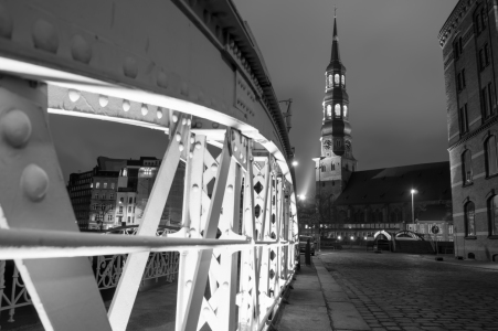 Bild-Nr: 11883991 Lichtbrücke-Hamburg Erstellt von: Jacques