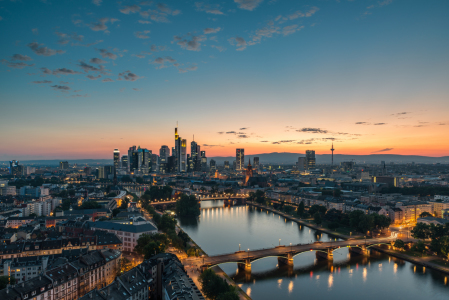 Bild-Nr: 11884097 Frankfurt Skyline nach Sonnenuntergang Erstellt von: Robin-Oelschlegel-Photography
