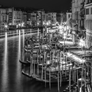 Bild-Nr: 11893467 VENEDIG Blick von der Rialto Brücke - Monochrom  Erstellt von: Melanie Viola