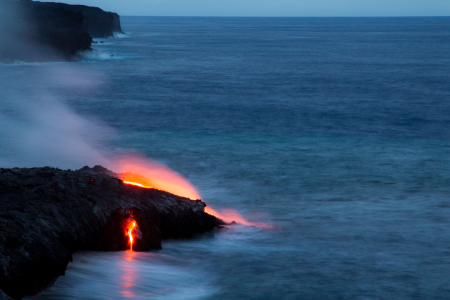 Bild-Nr: 11904601 Lava fließt ins Meer Erstellt von: DirkR