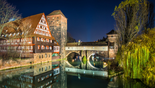 Bild-Nr: 11911146 Nürnberg bei Nacht Erstellt von: Mapics