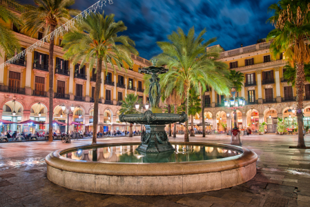 Bild-Nr: 11913319 Placa Reial in Barcelona Erstellt von: Mapics