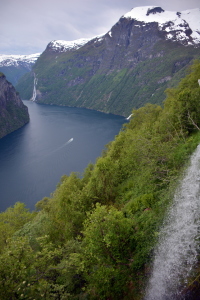 Bild-Nr: 11917051 Blick in den Geiranger Fjord Erstellt von: GUGIGEI