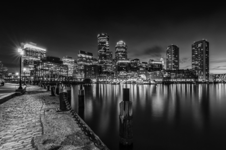 Bild-Nr: 11928177 BOSTON Fan Pier Park und Skyline am Abend Erstellt von: Melanie Viola