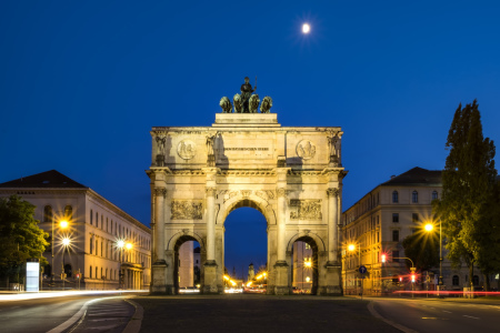 Bild-Nr: 11930798 Siegestor München Erstellt von: Wolfgang Zwanzger