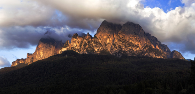 Bild-Nr: 11931414 Schlern Abend Panorama Erstellt von: Tobias Roetsch