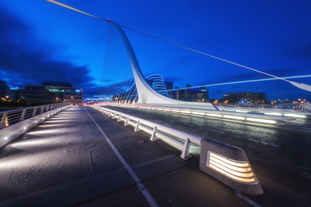 Bild-Nr: 11937353 Dublin - Samuel Beckett Brücke Blaue Stunde Erstellt von: Jean Claude Castor