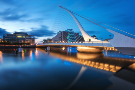 Bild-Nr: 11937354 Dublin - Samuel Beckett Brücke Blaue Stunde Erstellt von: Jean Claude Castor