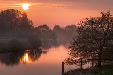 Bild-Nr: 11975571 Sonnenaufgang Erstellt von: Ulrike Adam