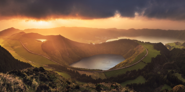 Bild-Nr: 11984621 Azoren Sete Cidades zum Sonnenuntergang Erstellt von: Jean Claude Castor