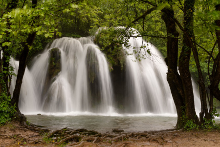 Bild-Nr: 11989621 Waterfall in the Jura mountains Erstellt von: PhotoGranary