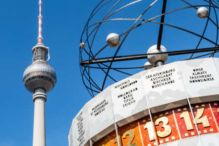 Bild-Nr: 11994918 Weltzeituhr und Fernsehturm am Alexanderplatz Erstellt von: eyetronic