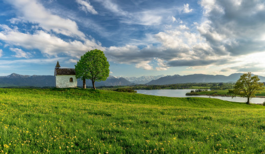 Bild-Nr: 11997289 Frühlingsidylle in Oberbayern Erstellt von: Achim Thomae