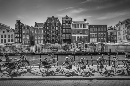 Bild-Nr: 11999225 AMSTERDAM Singel mit Blumenmarkt - monochrom Erstellt von: Melanie Viola