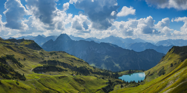 Bild-Nr: 12009780 Seealpsee und Höfats Erstellt von: Walter G. Allgöwer