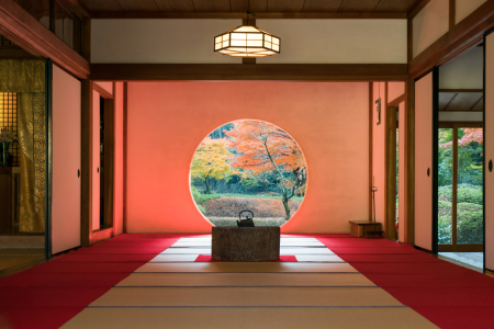 Bild-Nr: 12013002 Rundfenster im Meigetsu-in Tempel in Kamakura Erstellt von: eyetronic