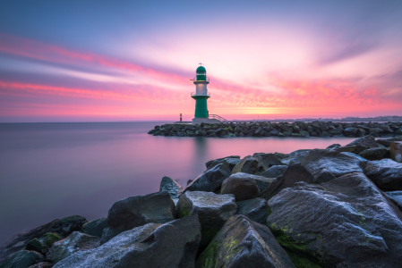 Bild-Nr: 12050350 Westmole Warnemünde bei Sonnenaufgang  Erstellt von: Robin-Oelschlegel-Photography