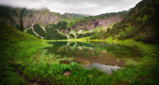 Bild-Nr: 12114622 Wundereschöner Bergsee in der Dämmerung Erstellt von: Smileus