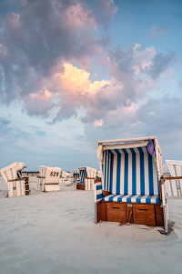 Bild-Nr: 12198488 Strandkörbe am Strand bei Sankt Peter Ording Erstellt von: eyetronic