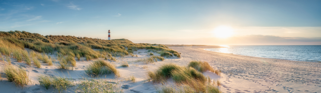 Bild-Nr: 12219243 Dünenlandschaft mit Leuchtturm  Erstellt von: eyetronic