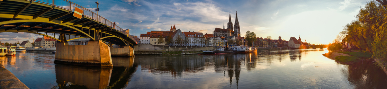 Bild-Nr: 12220432 Regensburg an der Donau Erstellt von: Gregor Handy