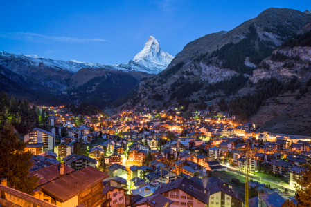 Bild-Nr: 12235546 Blick auf Zermatt und Matterhorn am Abend Erstellt von: eyetronic
