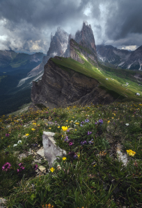 Bild-Nr: 12245767 Dolomiten Seceda im Sommer bei Regen Erstellt von: Jean Claude Castor