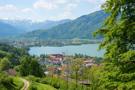 Bild-Nr: 12253154 Tegernsee mit Schloss und Alpenblick Bayern Erstellt von: SusaZoom