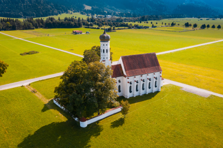 Bild-Nr: 12270597 Luftaufnahme der Kirche St Coloman bei Schwangau Erstellt von: raphotography88