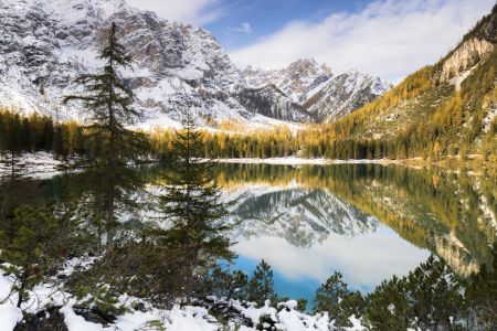 Bild-Nr: 12298016 Pragser Wildsee im Herbst Erstellt von: Daniela Beyer