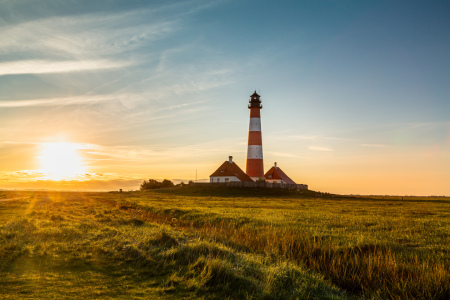Bild-Nr: 12322163 Sunrise at the Westerhever Lighthouse Erstellt von: Ursula Reins