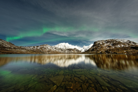 Bild-Nr: 12343432 Polarlicht über einer Bergkette Erstellt von: lichtjahr21