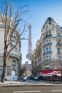 Bild-Nr: 12350593 Eiffelturm an der Rue de Buenos Aires in Paris Erstellt von: eyetronic