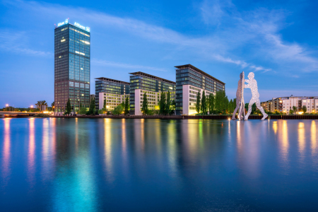 Bild-Nr: 12358977 Treptowers und Molecule Men in Berlin Erstellt von: eyetronic
