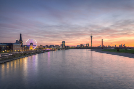 Bild-Nr: 12371927 Düsseldorf Skyline Erstellt von: Michael Valjak