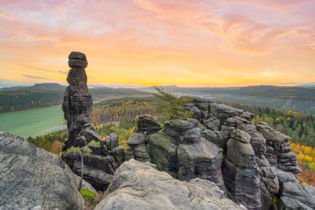 Bild-Nr: 12377352 Barbarine in der Sächsischen Schweiz Erstellt von: Michael Valjak