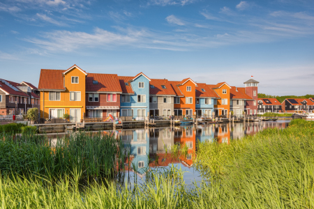 Bild-Nr: 12398951 Bunte Häuser im Reitdiephaven in Groningen Erstellt von: Michael Valjak