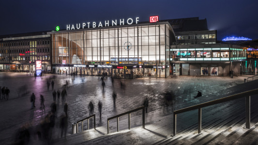 Bild-Nr: 12404607 Hauptbahnhof in Köln Erstellt von: Walter G. Allgöwer