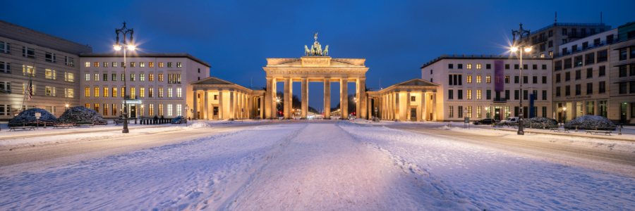 Bild-Nr: 12407688 Brandenburger Tor Panorama im Winter Erstellt von: eyetronic