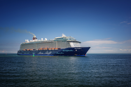 Bild-Nr: 12429255 Mein Schiff 4 Erstellt von: FotoDeHRO