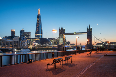 Bild-Nr: 12432072 The Shard und Tower Bridge am Abend Erstellt von: eyetronic