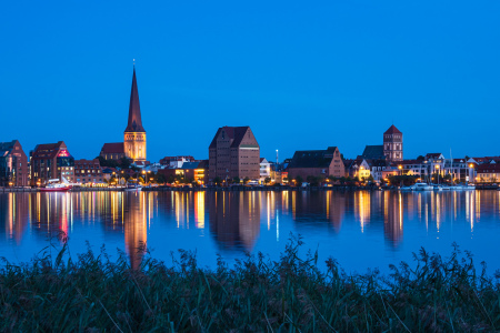 Bild-Nr: 12434307 Blick über die Warnow auf Rostock Erstellt von: Rico Ködder