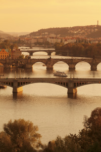 Bild-Nr: 12439477 Moldaubrücken in Prag bei Sonnenuntergang Erstellt von: KundenNr-360966