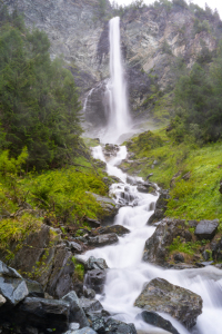 Bild-Nr: 12453946 Kleiner Wasserfall auf dem Weg zum Großglockner Erstellt von: Guenter Purin